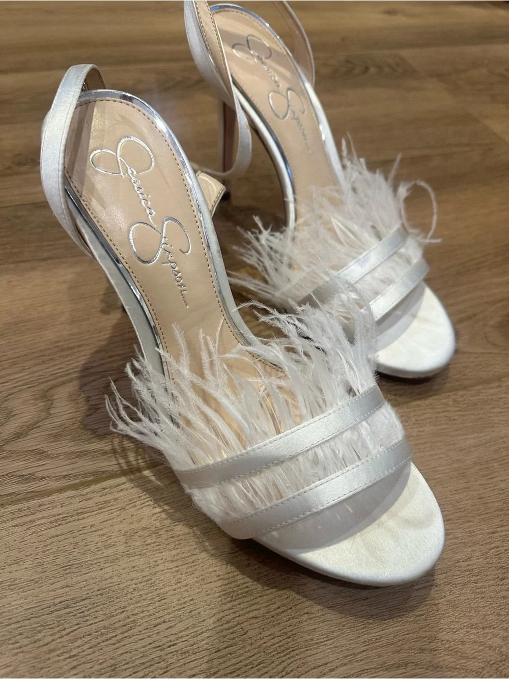 Jessica Simpson Ivory White Satin Feather Ankle Strap Stiletto Heels 10M